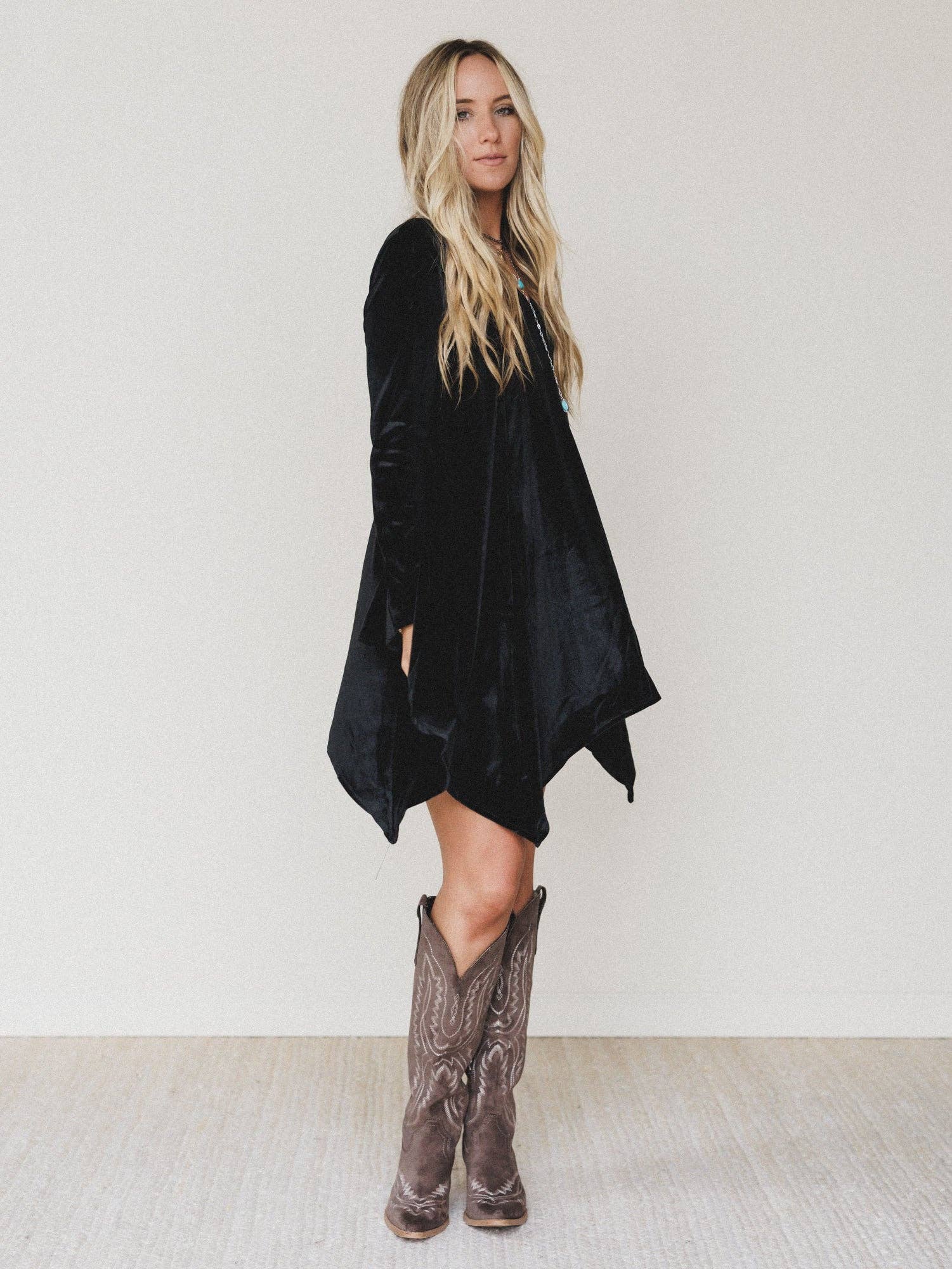 Golden Hour Bell Sleeve Velvet Dress - Black