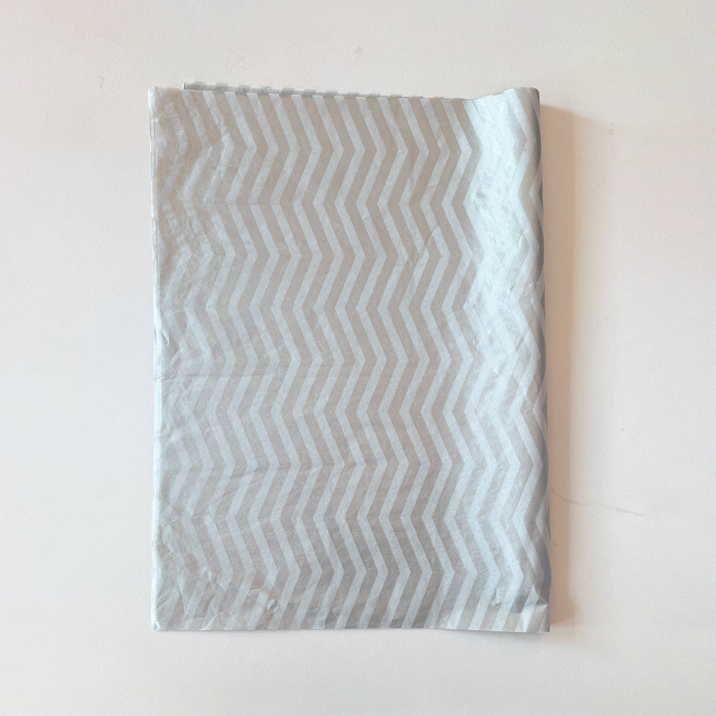150pc, 28x20" Wavy Zigzag line 17g Wrap Paper Sheet