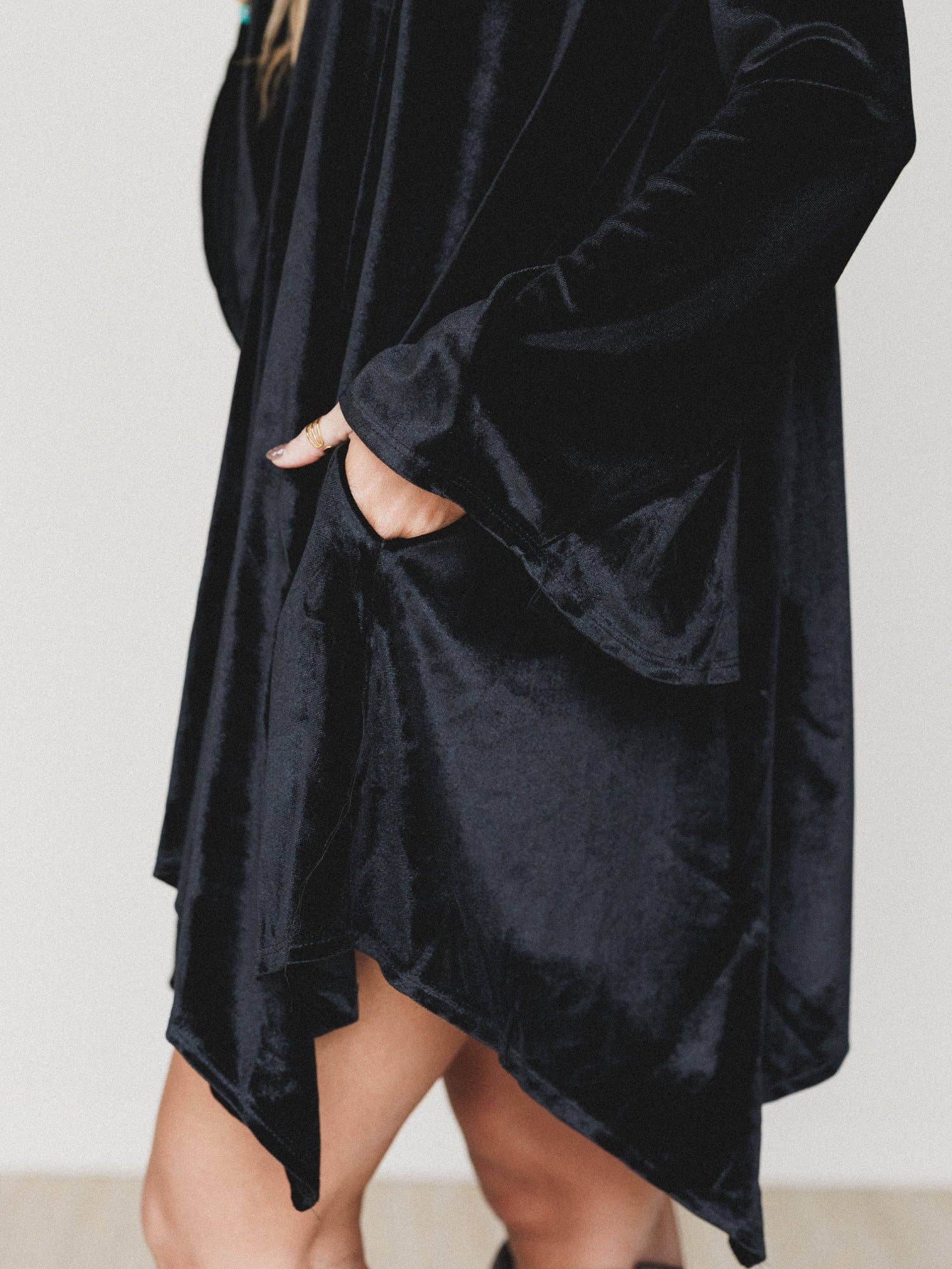 Golden Hour Bell Sleeve Velvet Dress - Black