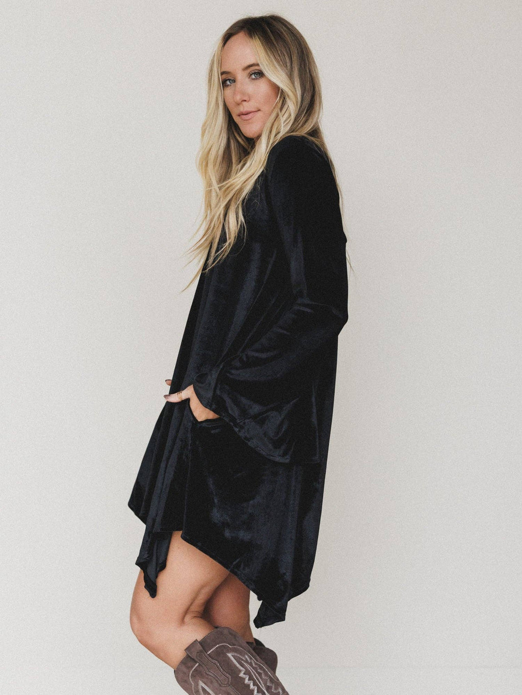 Golden Hour Bell Sleeve Velvet Dress - Black